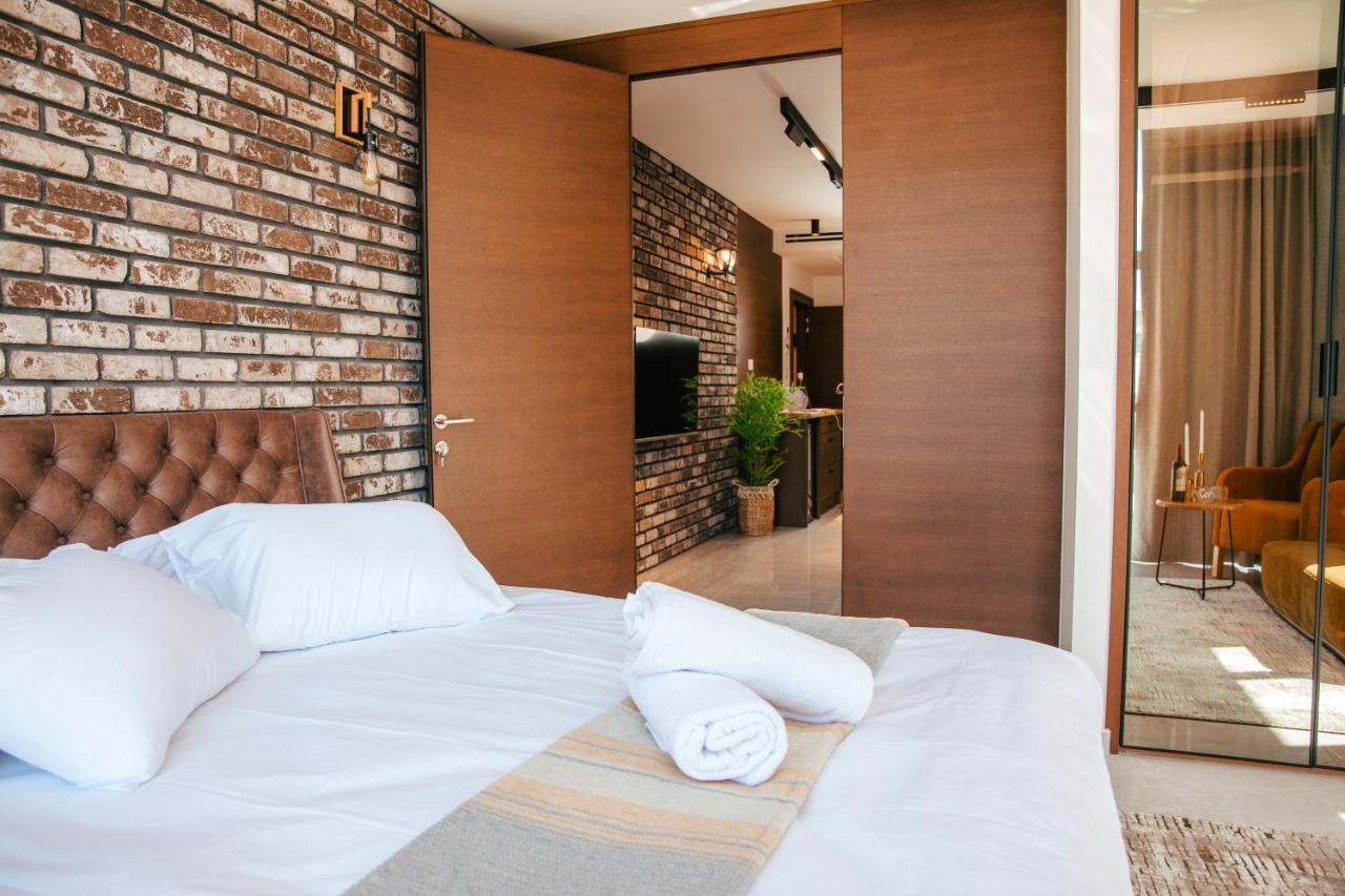 Hilltop Luxury Suites Majdal Shams Exterior photo