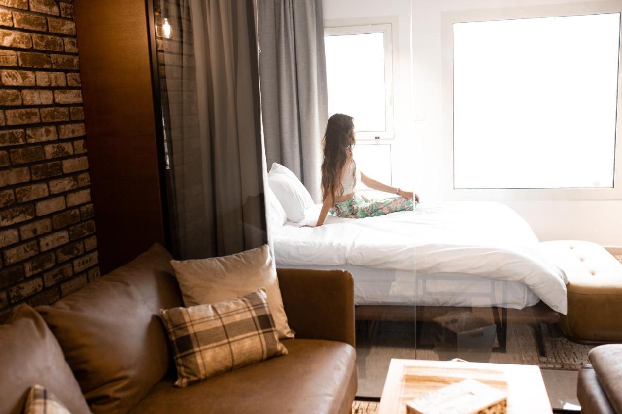 Hilltop Luxury Suites Majdal Shams Exterior photo